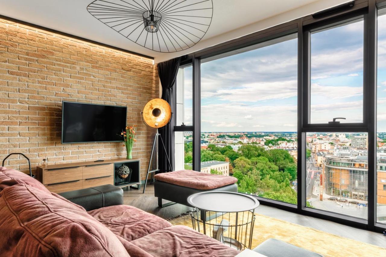 Skyview Suite - Niepowtarzalny Widok I Basen Lublin Extérieur photo