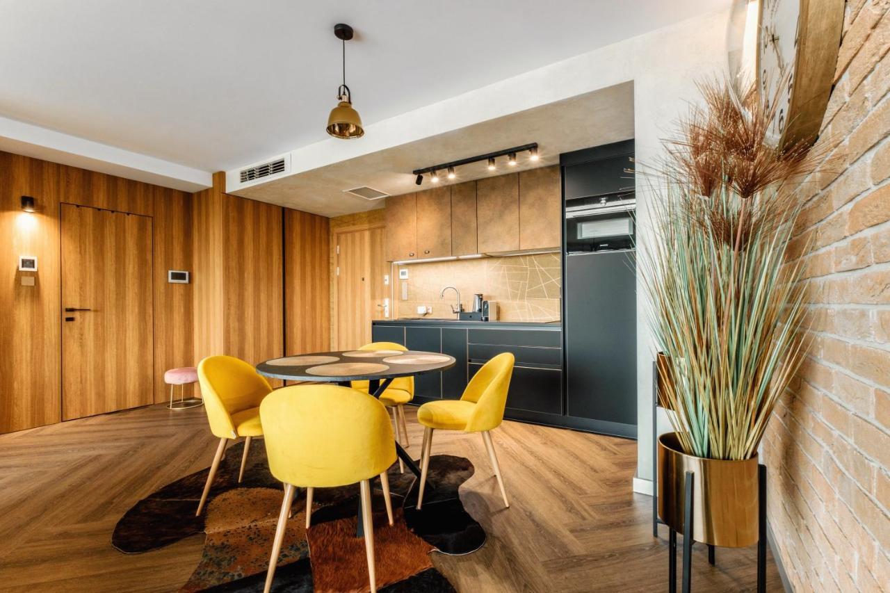 Skyview Suite - Niepowtarzalny Widok I Basen Lublin Extérieur photo